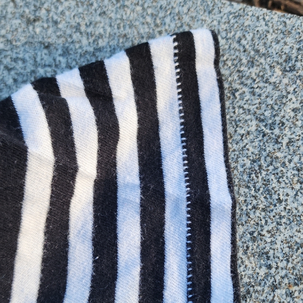 THE GREAT. Black and White Striped Tee Small - Picture 4 of 8